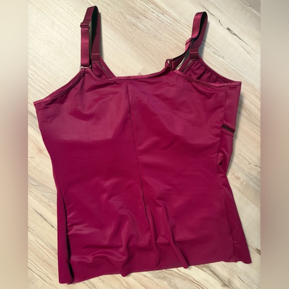 Ruby Ribbon Deep Red Camisole - Picture 2 of 3